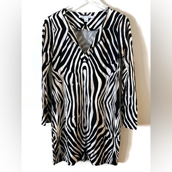 Diane Von Furstenberg Zebra Animal Print 100% Silk Dress Size 6 - Picture 2 of 6